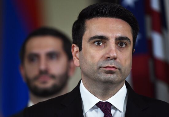 Armenia US Pelosi