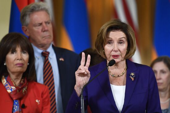Armenia US Pelosi