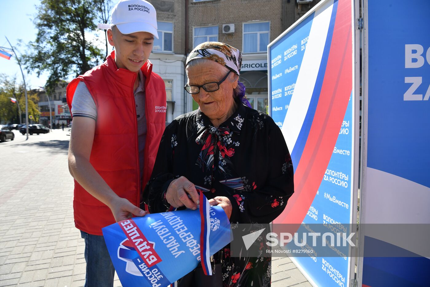 LPR Ukraine Russia Joining Referendum Preparations