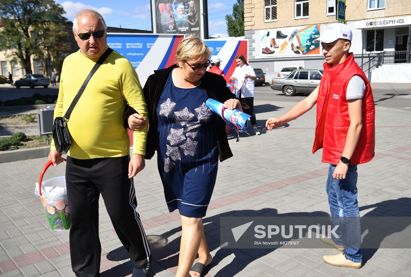 LPR Ukraine Russia Joining Referendum Preparations