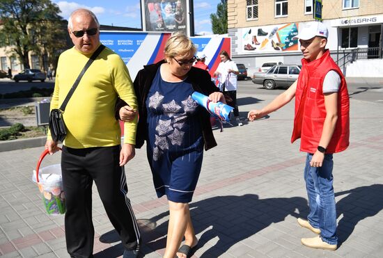 LPR Ukraine Russia Joining Referendum Preparations