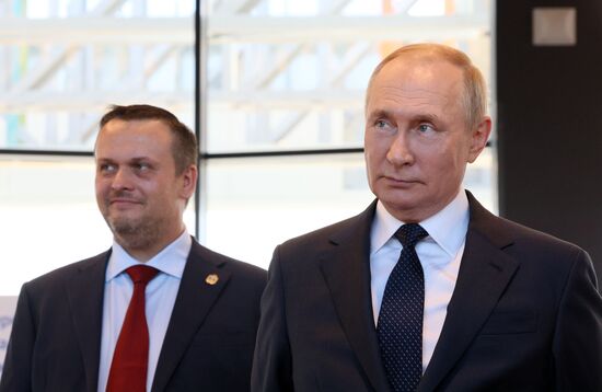 Russia Putin Northwestern Federal District