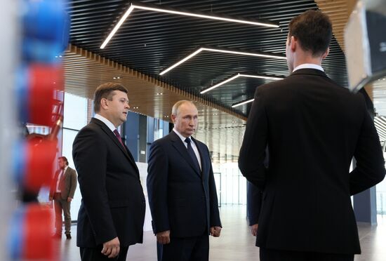 Russia Putin Northwestern Federal District