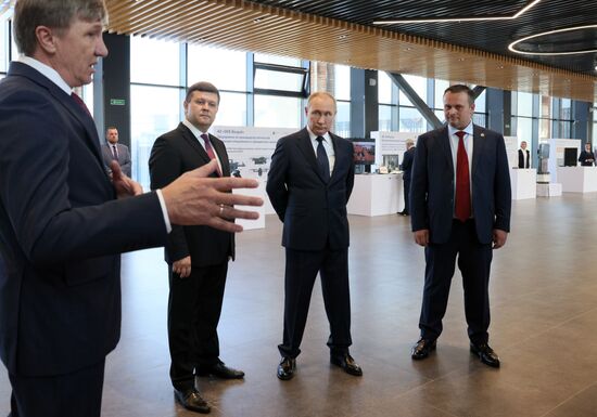 Russia Putin Northwestern Federal District