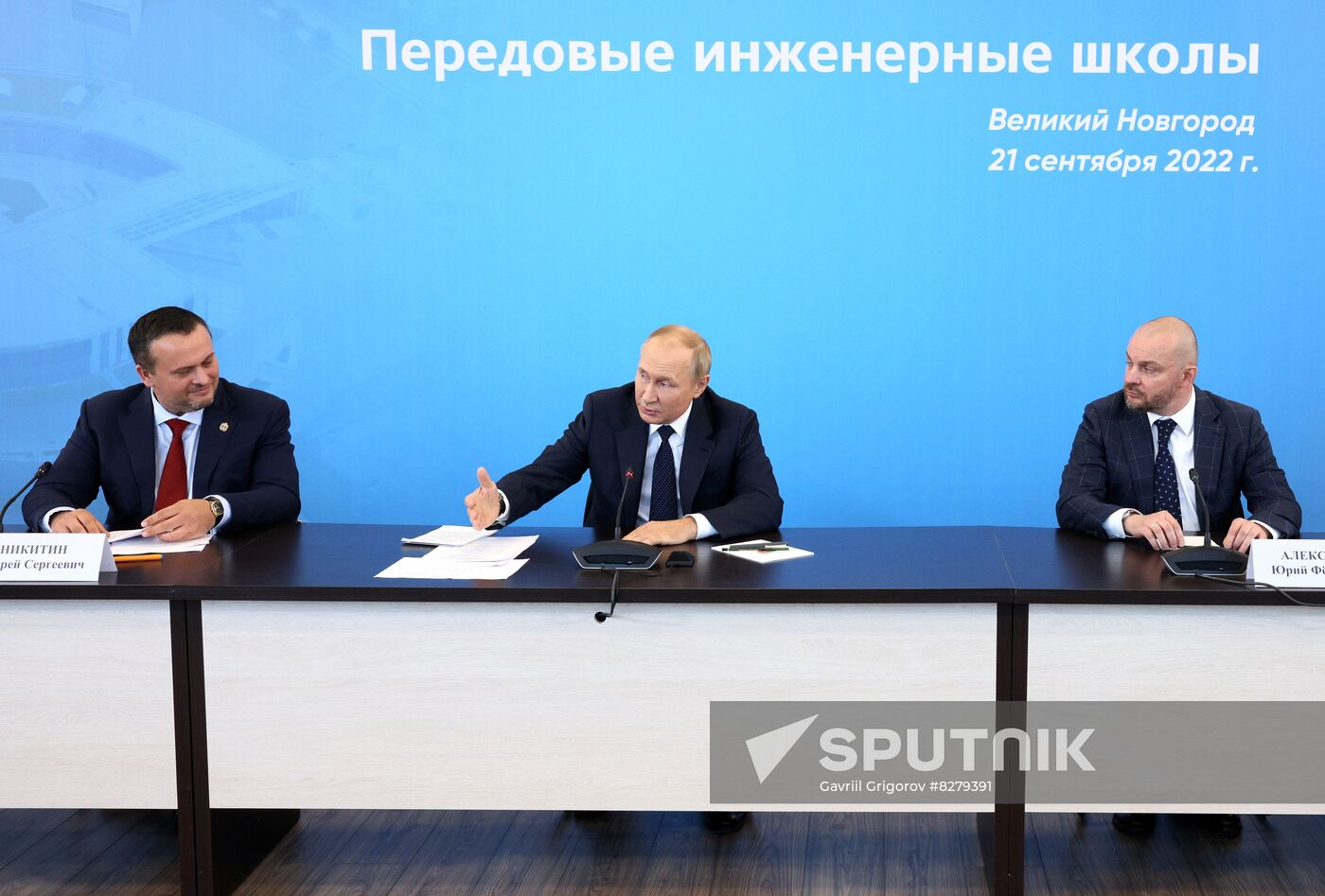 Russia Putin Northwestern Federal District