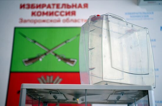 DPR LPR Ukraine Russia Joining Referendum Preparations