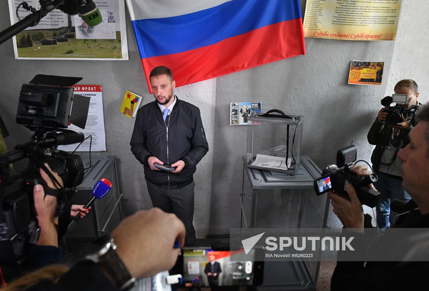 DPR LPR Ukraine Russia Joining Referendum Preparations