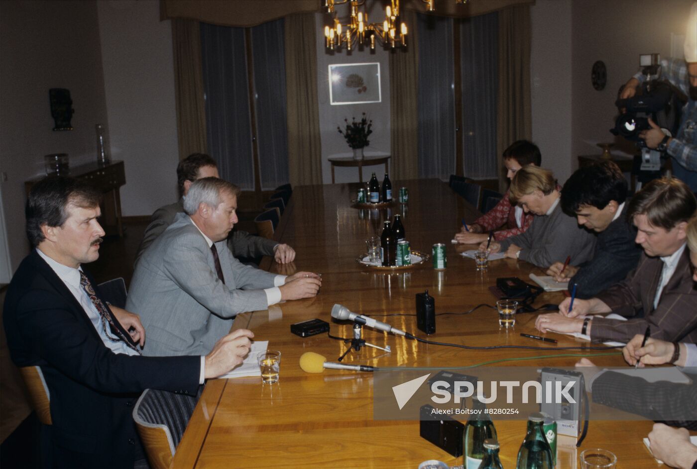 Delegation of Foreign Ministry of Finland visits Soviet Union Jaakko Blomberg