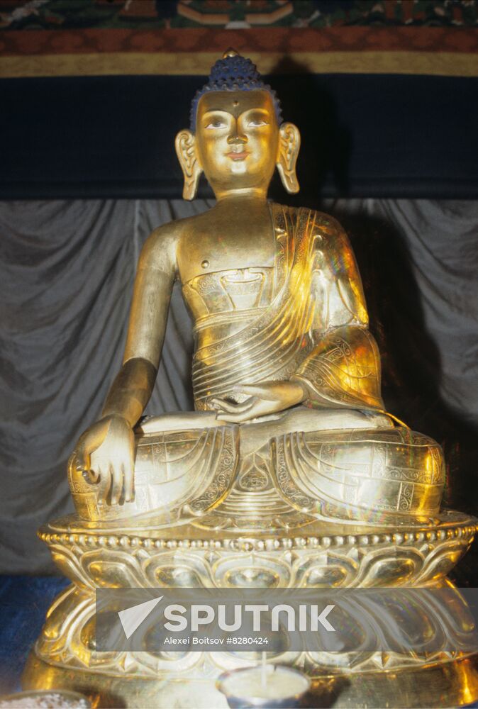 14th Dalai Lama visits USSR