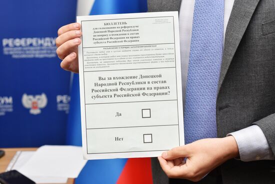 DPR LPR Ukraine Russia Joining Referendum Ballots