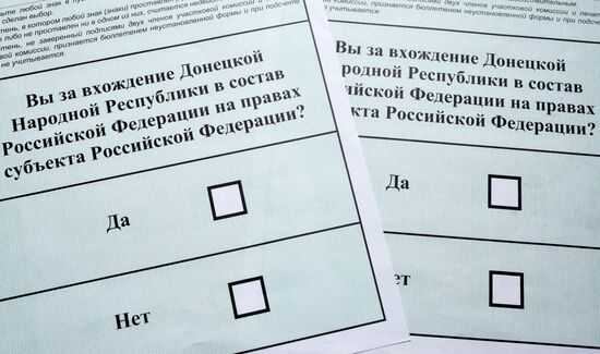 DPR LPR Ukraine Russia Joining Referendum Ballots