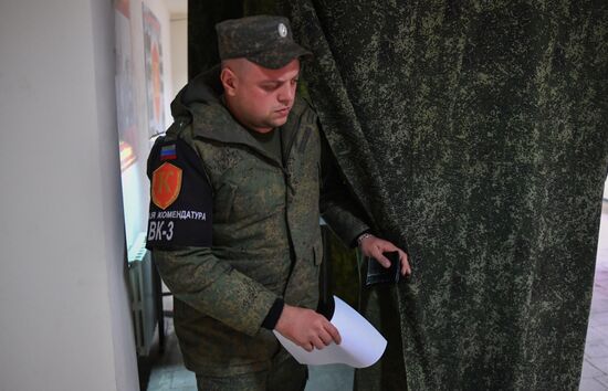 DPR LPR Russia Joining Referendum