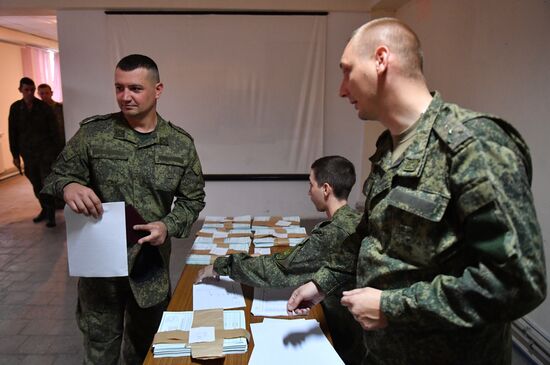 DPR LPR Russia Joining Referendum