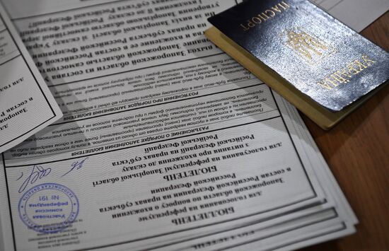 Ukraine Russia Joining Referendum
