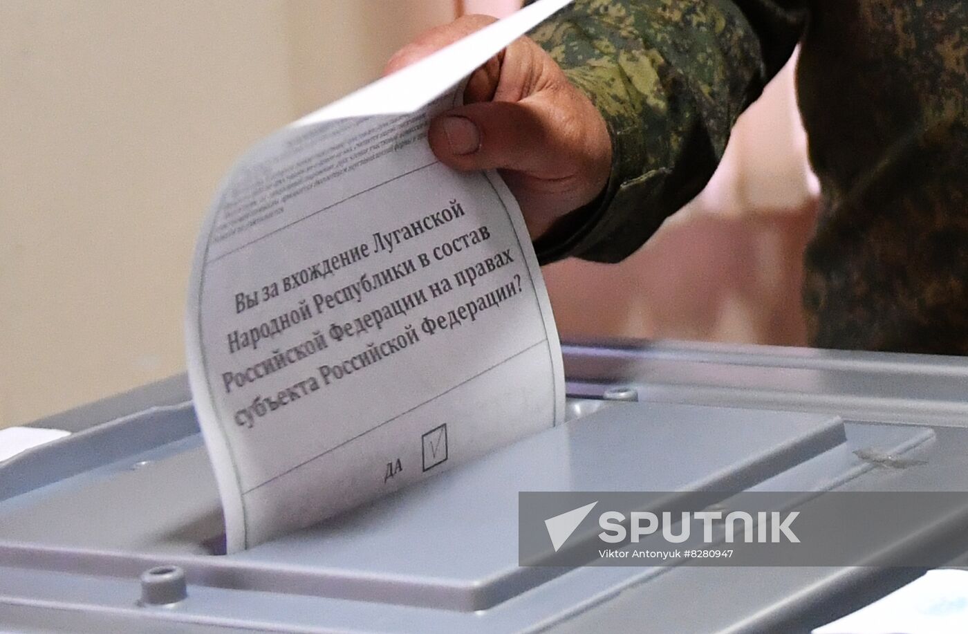 DPR LPR Russia Joining Referendum