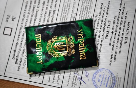 Ukraine Russia Joining Referendum
