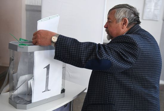 Russia Joining Referendum Regions