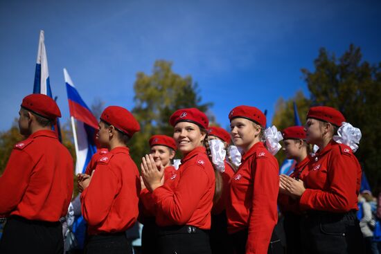 Russia Joining Referendum Regions Support Rallies