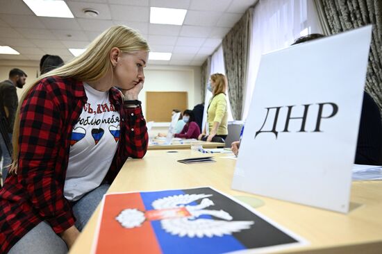 Russia Joining Referendum