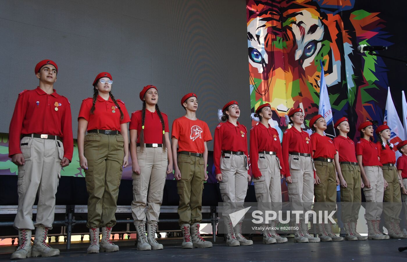 Russia Joining Referendum Regions Support Rallies