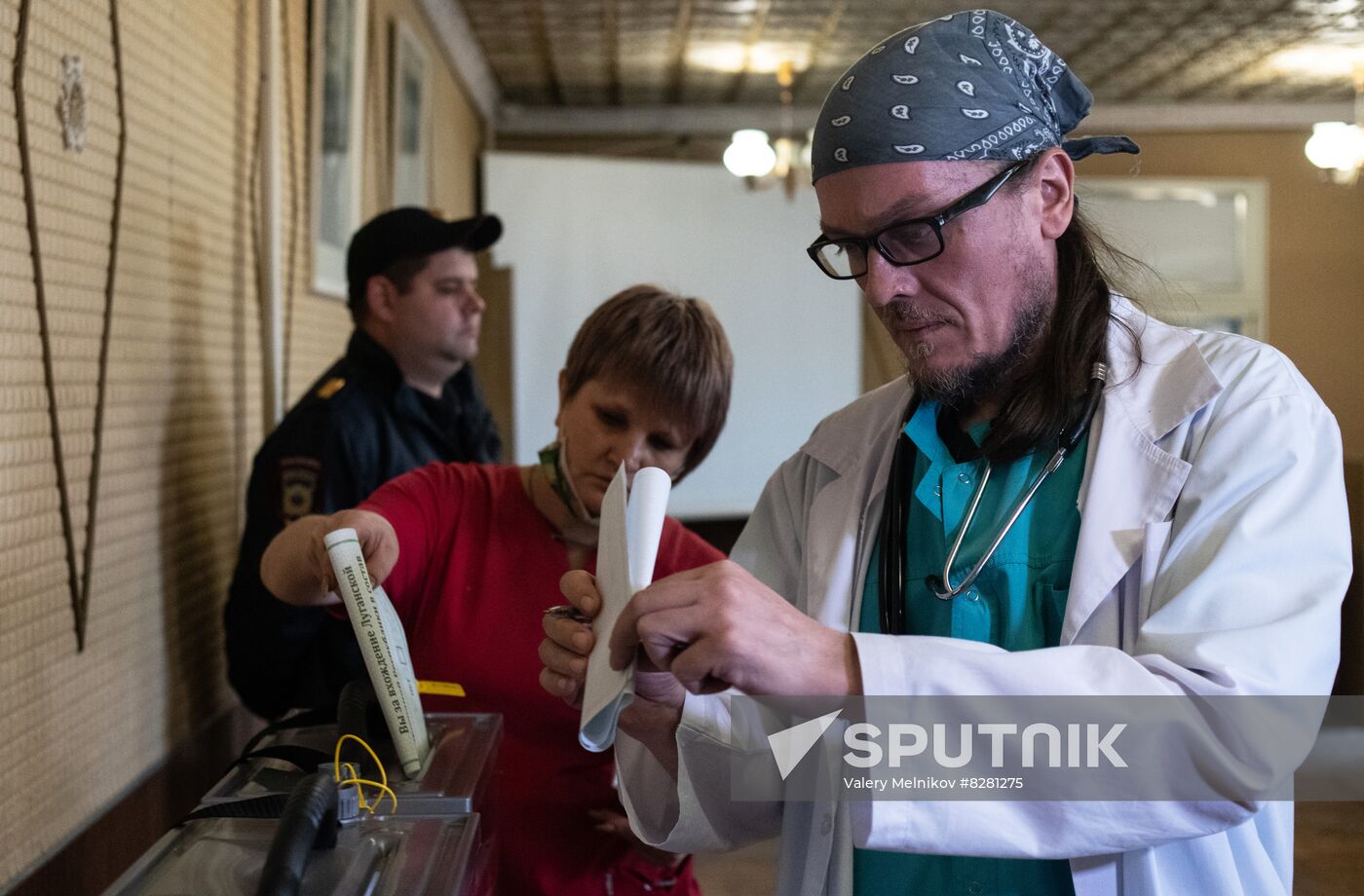 DPR LPR Russia Joining Referendum