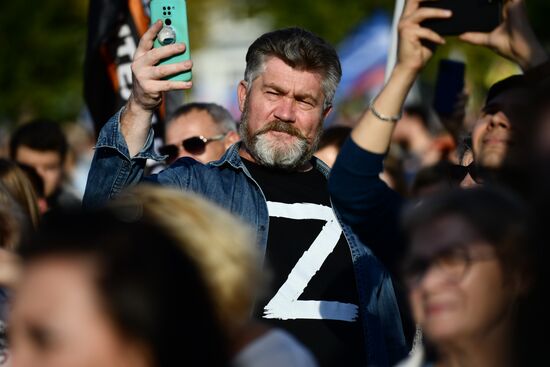 Russia Joining Referendum Regions Support Rallies