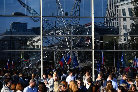 Russia Joining Referendum Regions Support Rallies