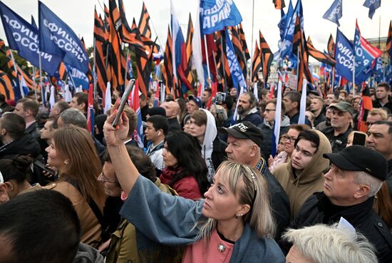 Russia Joining Referendum Support Rally