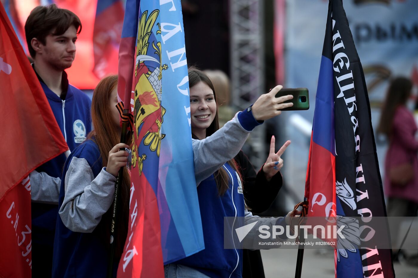Russia Joining Referendum Regions Support Rallies