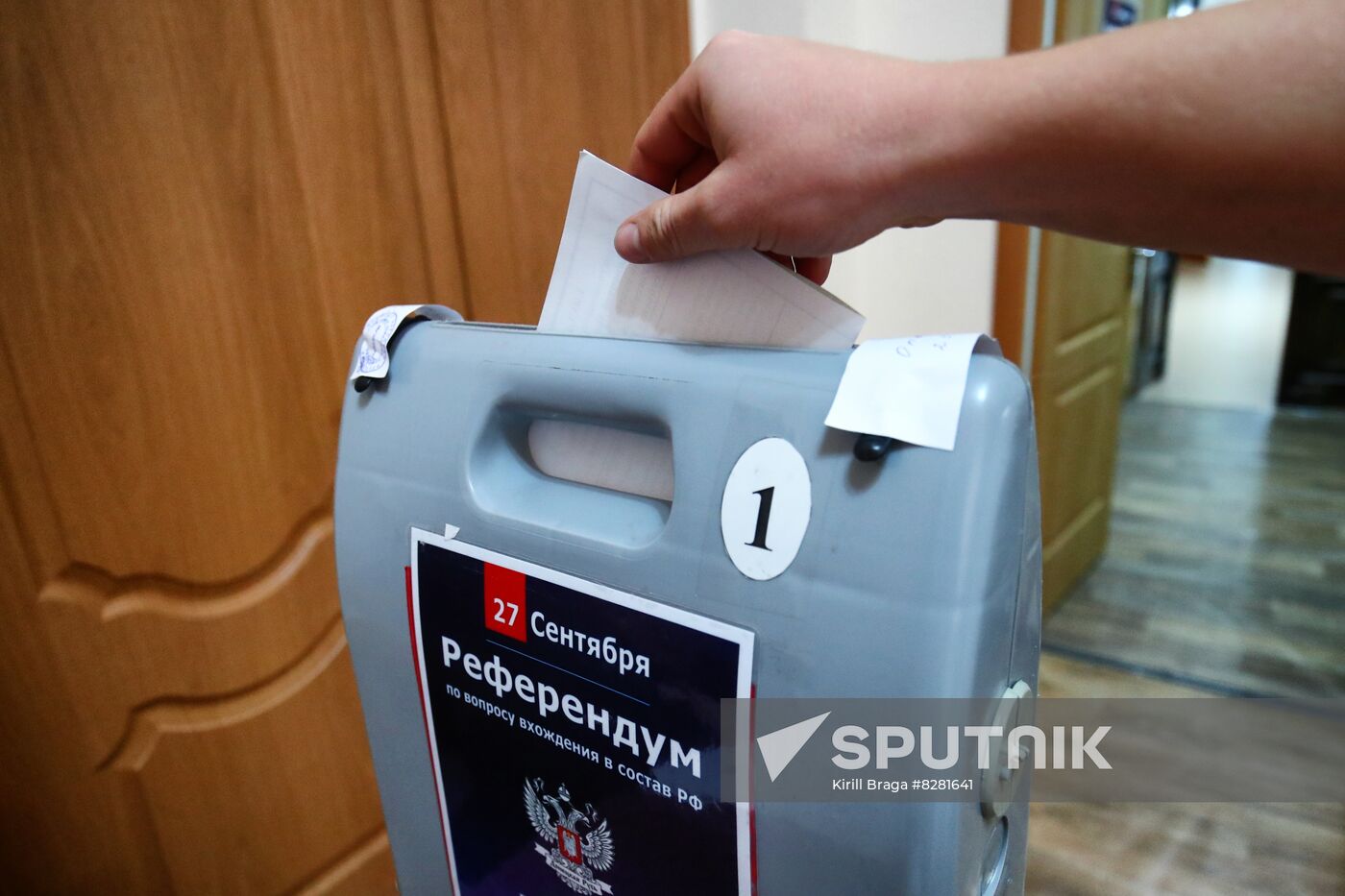 Russia Joining Referendum Regions