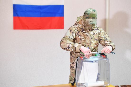 Ukraine Russia Joining Referendum