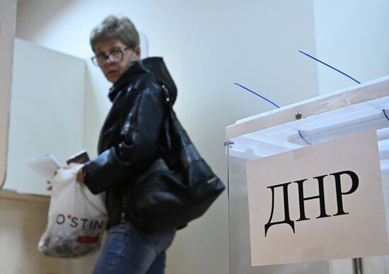 Russia Joining Referendum