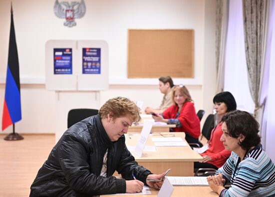 Russia Joining Referendum