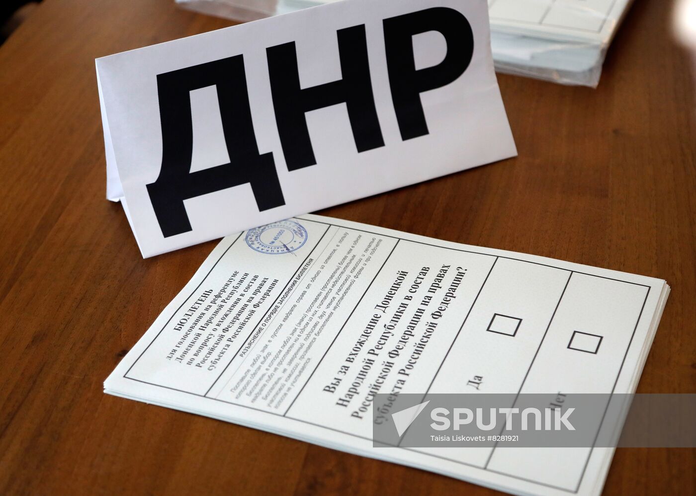 Russia Joining Referendum Regions
