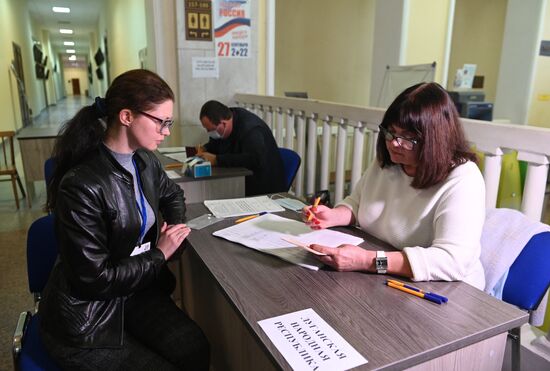 Russia Joining Referendum Regions