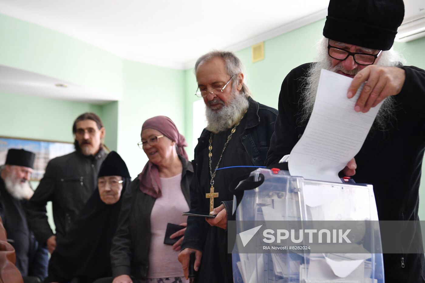 Ukraine Russia Joining Referendum