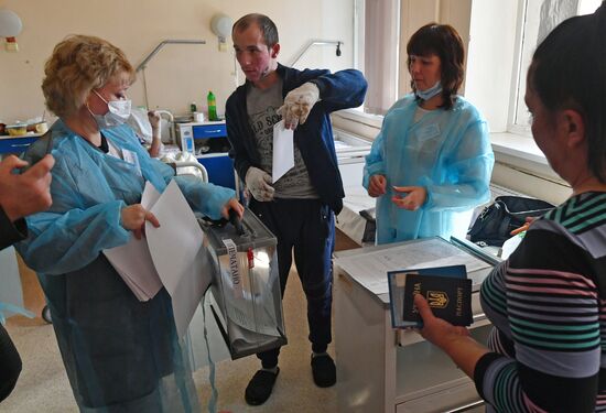 DPR LPR Russia Joining Referendum