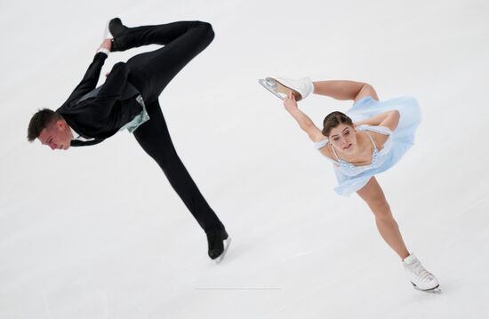 Russia Figure Skating Test Skates Pairs