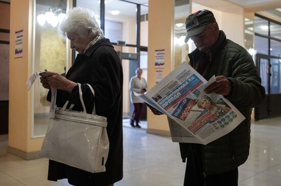 DPR LPR Russia Joining Referendum