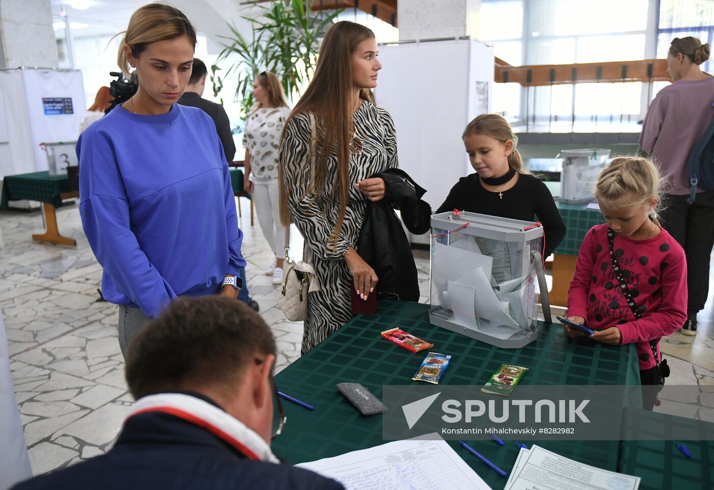Russia Joining Referendum Regions
