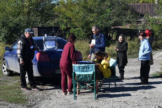 DPR LPR Russia Joining Referendum