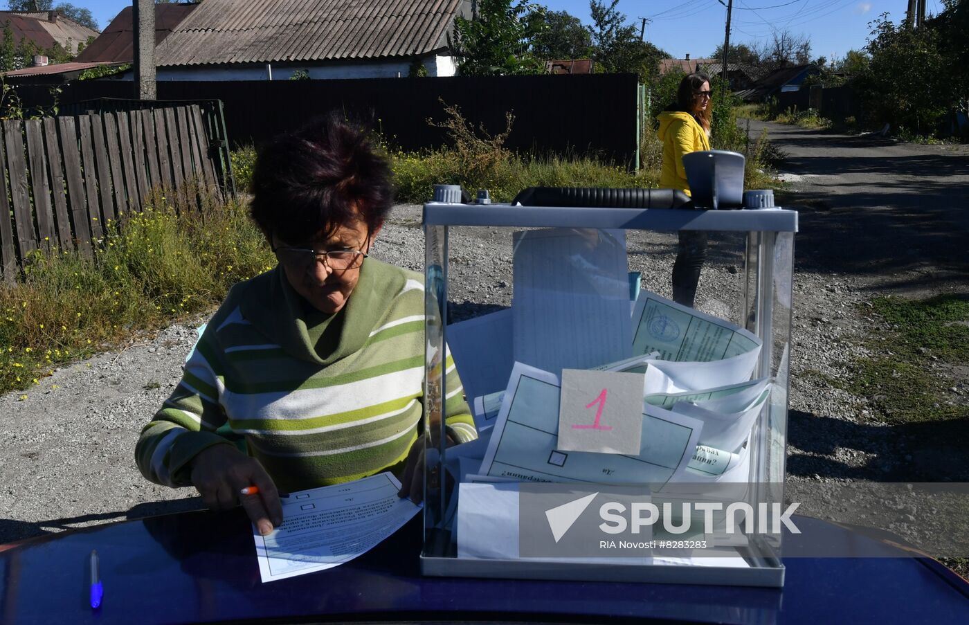 DPR LPR Russia Joining Referendum