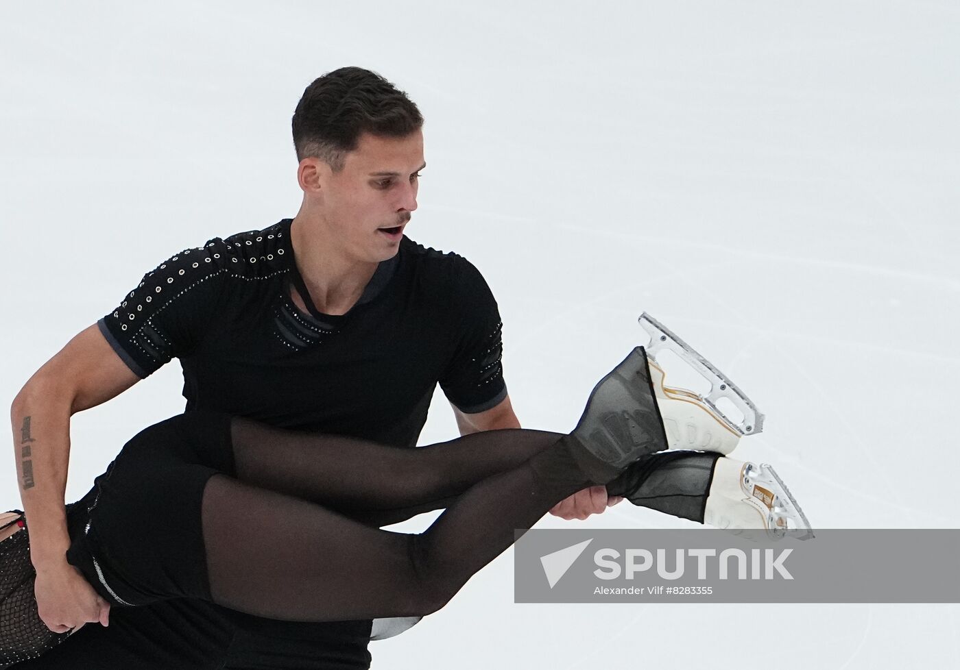 Russia Figure Skating Test Skates Pairs