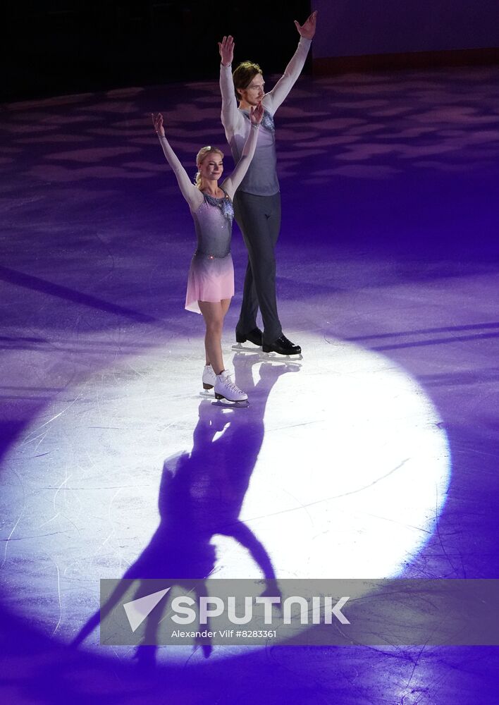 Russia Figure Skating Test Skates Pairs