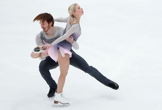 Russia Figure Skating Test Skates Pairs