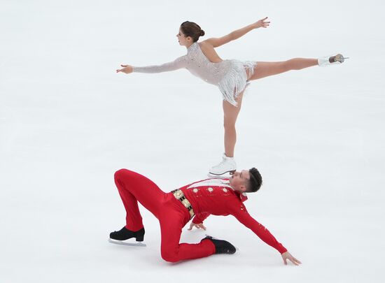 Russia Figure Skating Test Skates Pairs