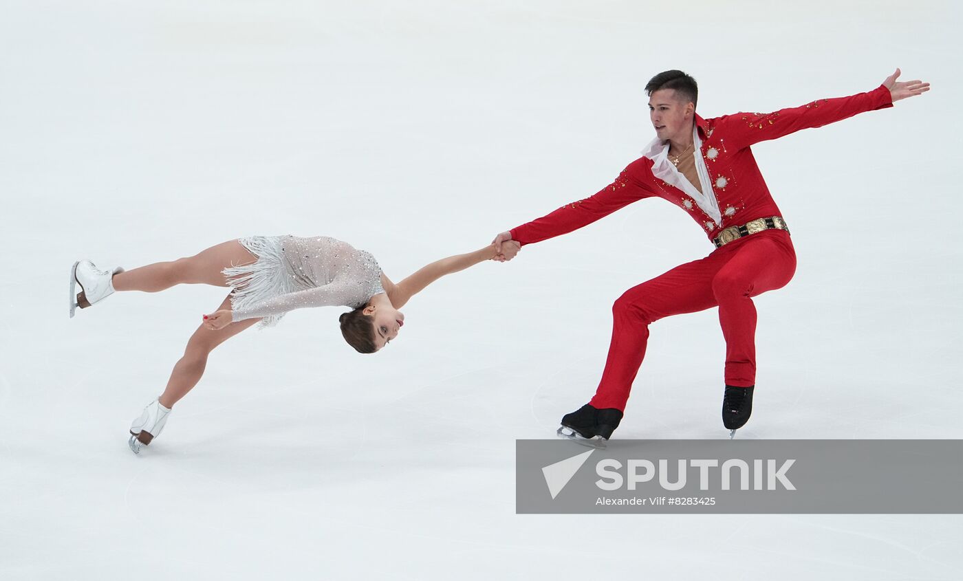 Russia Figure Skating Test Skates Pairs