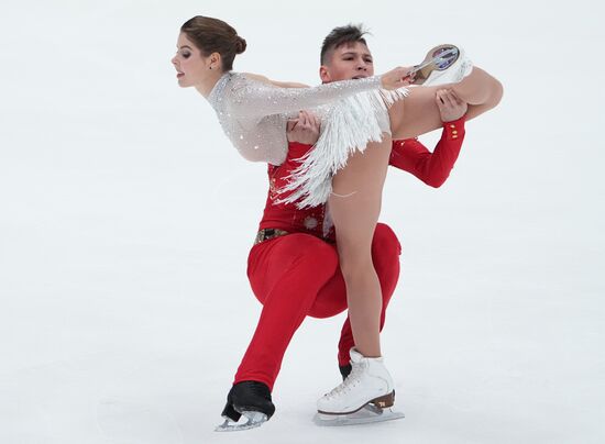 Russia Figure Skating Test Skates Pairs