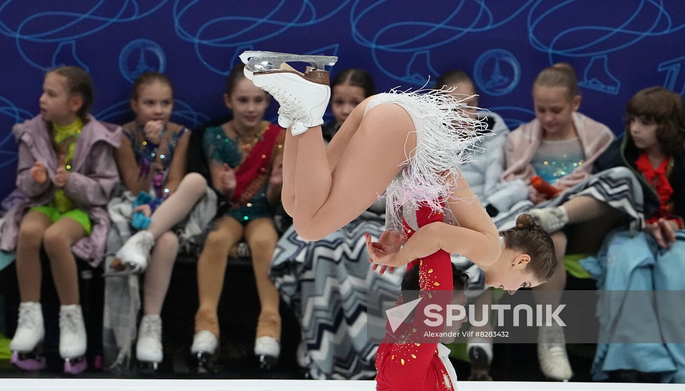 Russia Figure Skating Test Skates Pairs