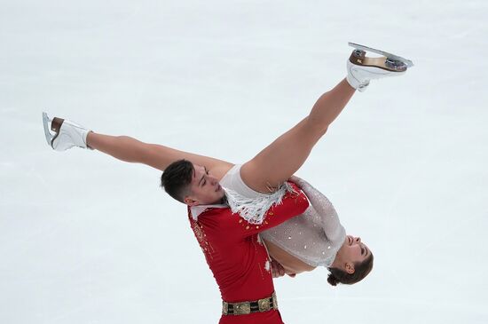 Russia Figure Skating Test Skates Pairs